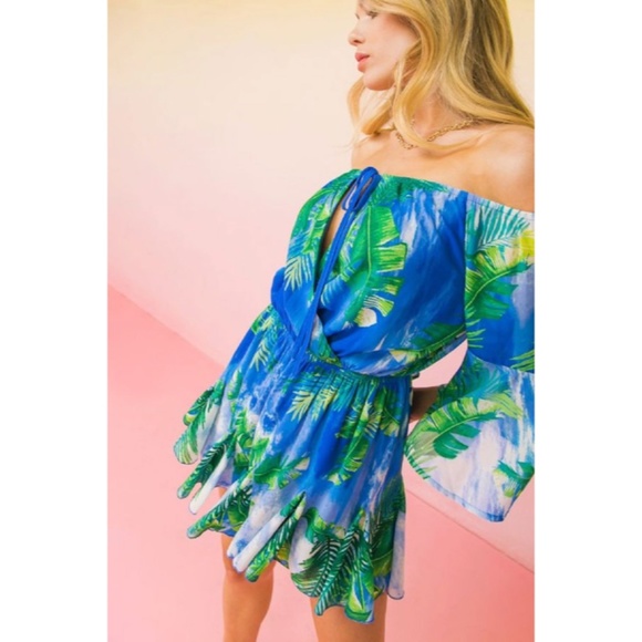 SOLD OUT Blue Green Tropical Palm Leaf Off Shoulder Romper Casual Summer - Picture 3 of 7